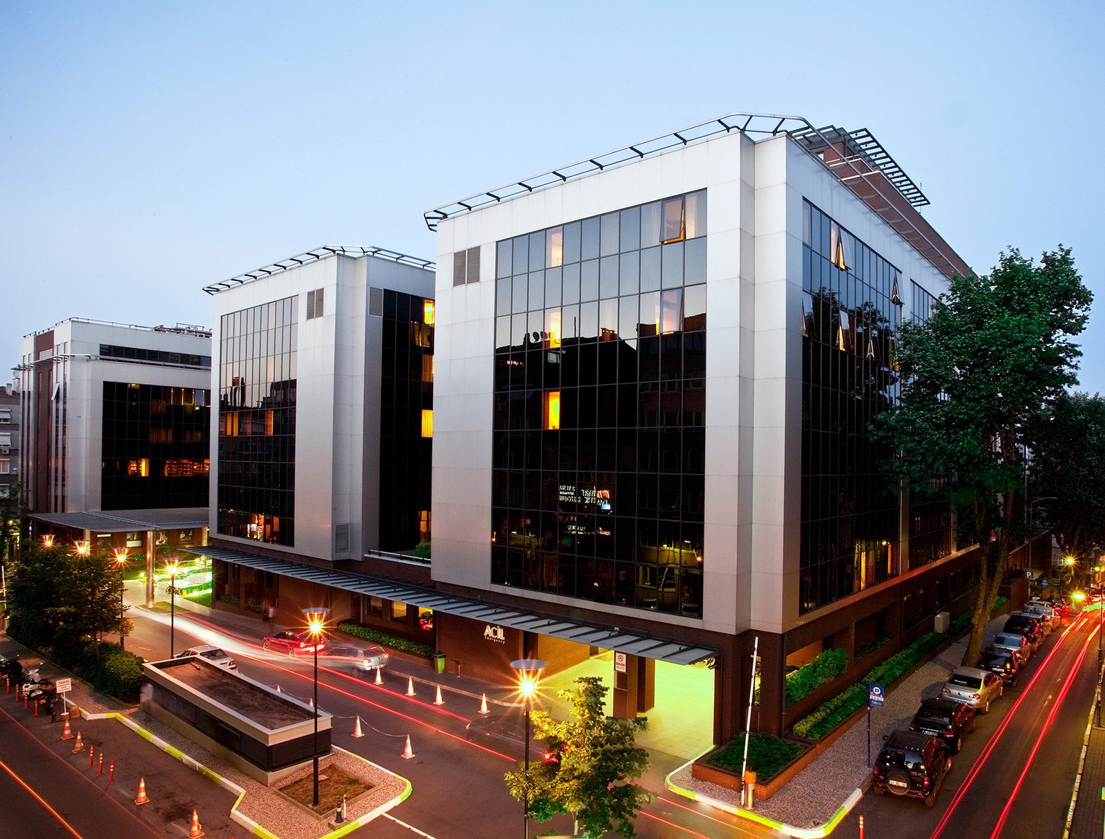 VKV American Hospital